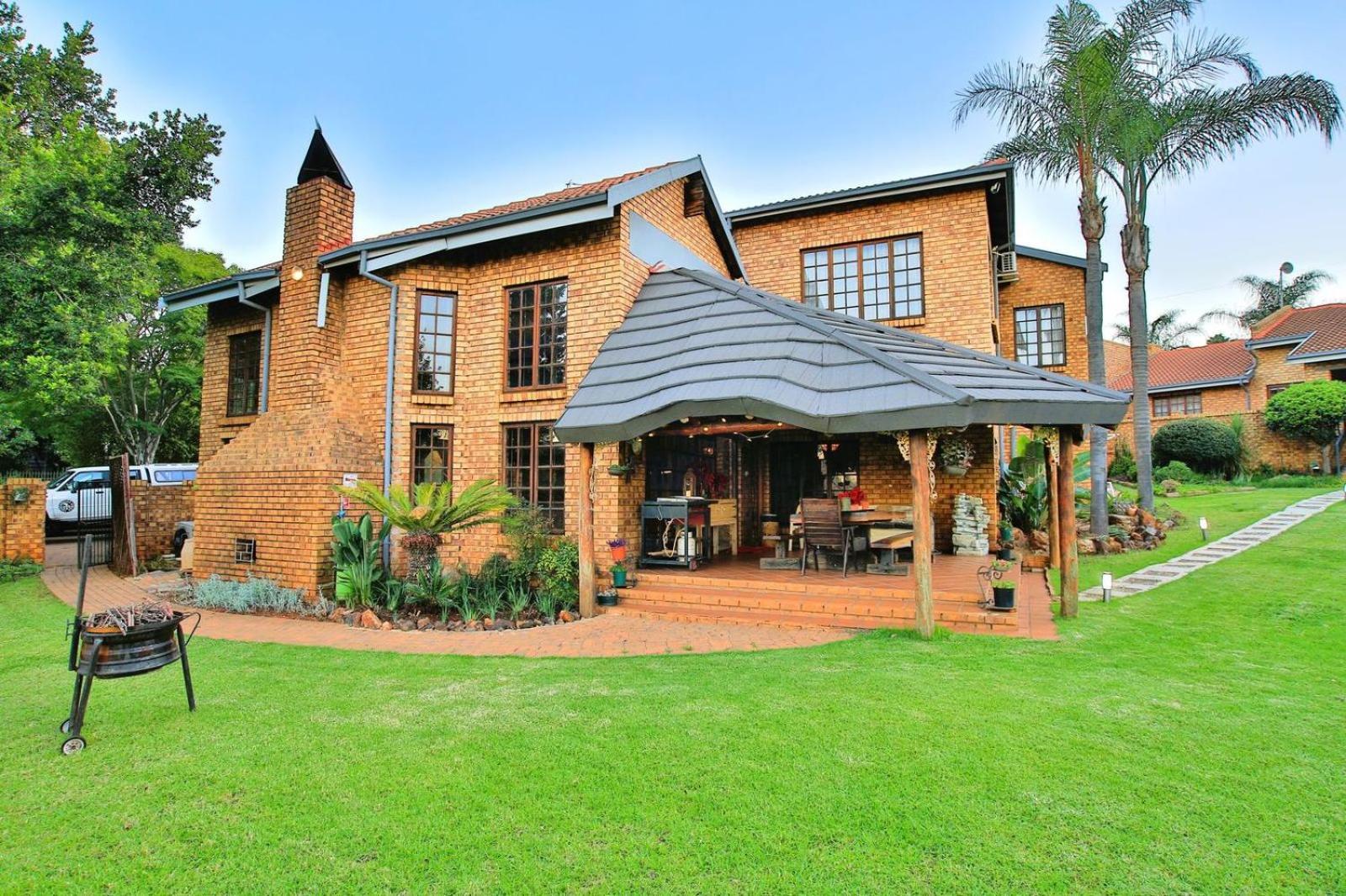 Mereke Manor Hotel Centurion Exterior foto